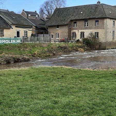 Aan De Watermolen Vakantiewoningen Wijlre エクステリア 写真