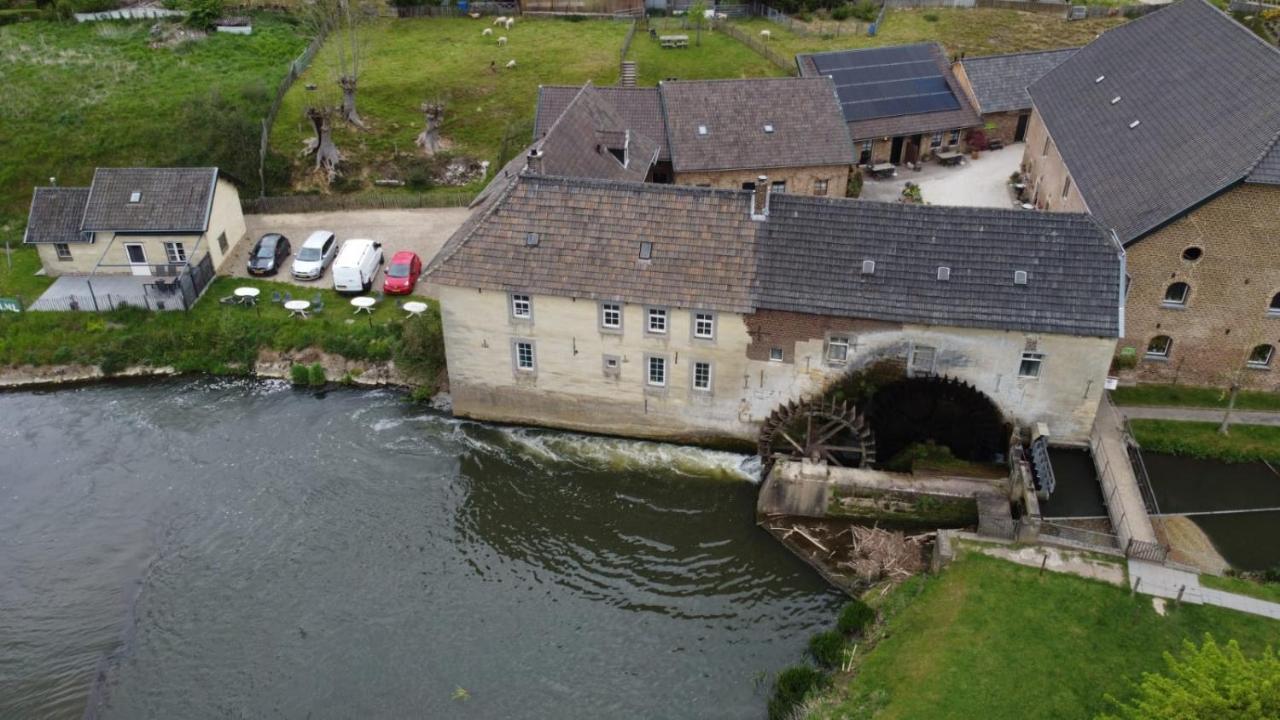 Aan De Watermolen Vakantiewoningen Wijlre エクステリア 写真