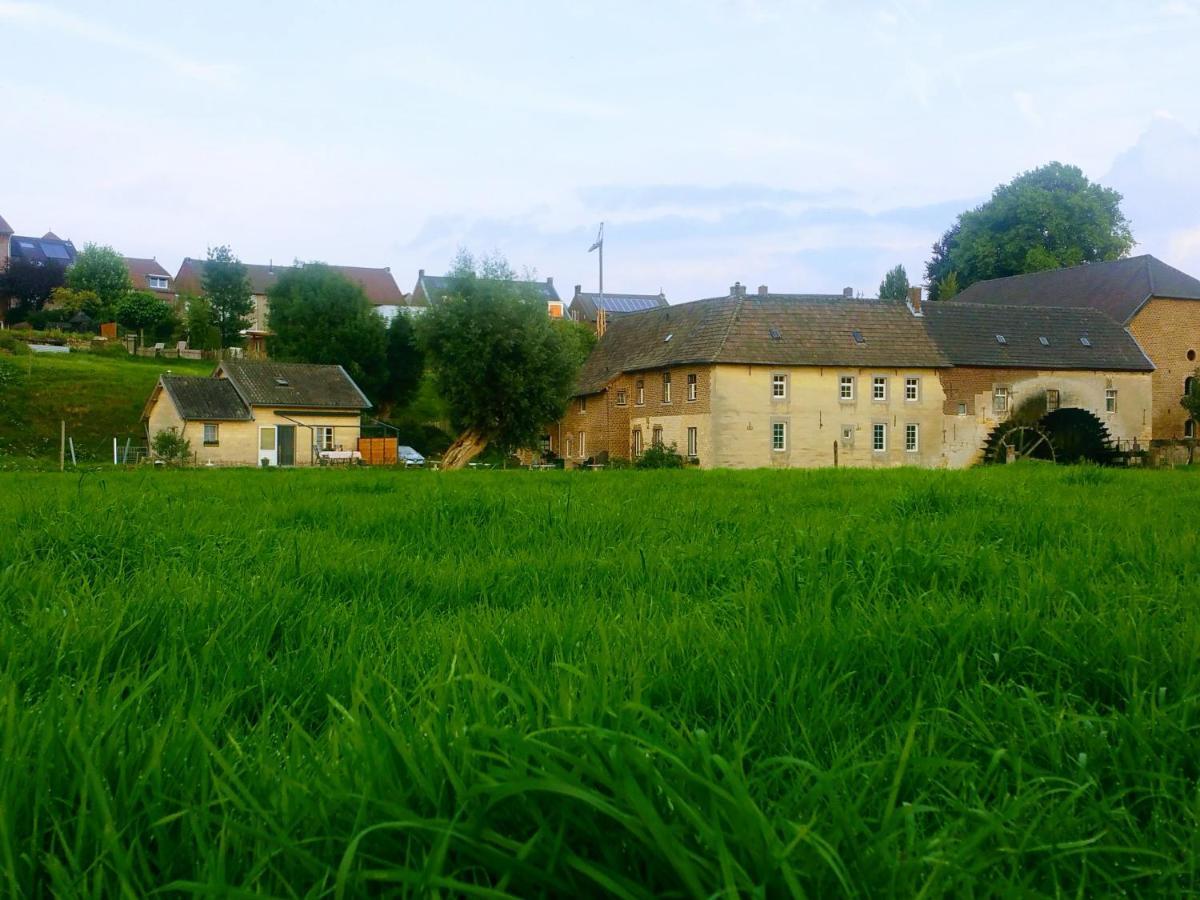 Aan De Watermolen Vakantiewoningen Wijlre エクステリア 写真